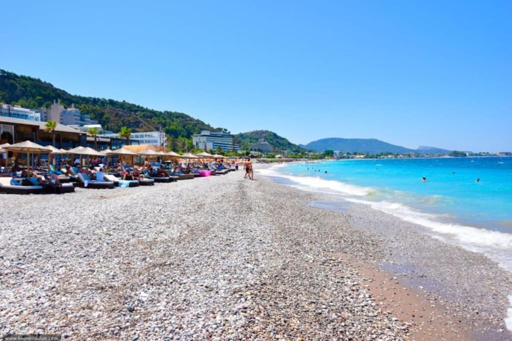 Sunwaves Beach Studio I Ялисос Екстериор снимка